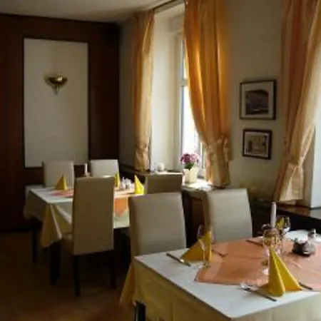 Hotel Krone 3*